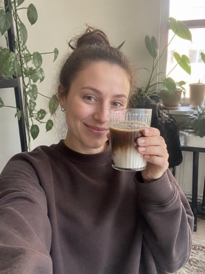 Cup of mushroom-infused hojicha with Lion's Mane, Cordyceps, and Reishi
